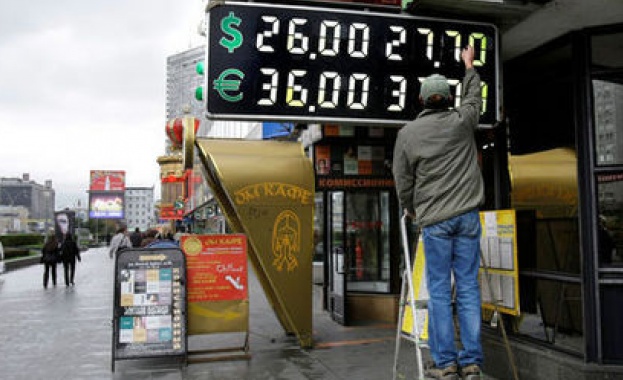 Путин: Москва няма да девалвира рублата 