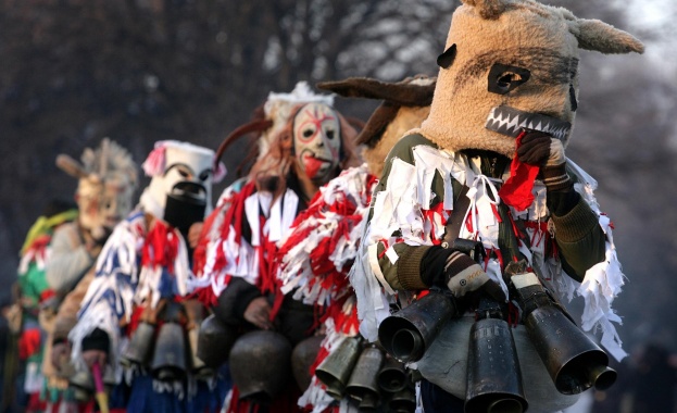 Перник става сцена на атрактивни карнавални игри
