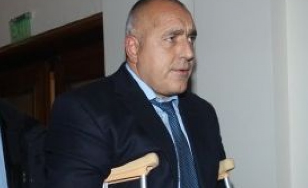 Борисов към РБ: Предлагам им се за патерица