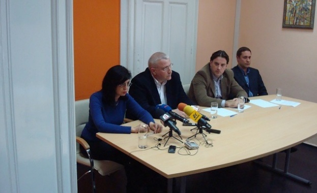 Кунева: Само РБ знае какво да направи, за да отпадне Мониторинговия механизъм 