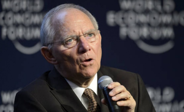 Германски министър: Облагодетелствани сме от имигрантите