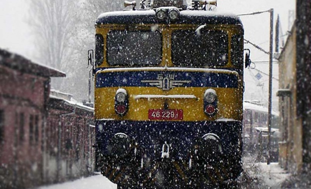 Трафикът по железопътната мрежа се нормализира