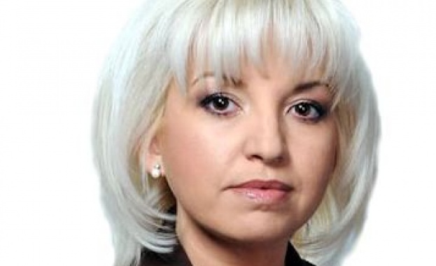 С прегръдката си с БСП ЗНС загуби членството в ЕНП