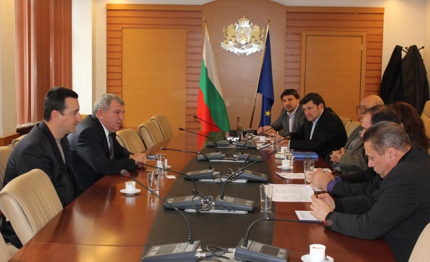 Греков: Свиневъдите и птицевъдите ще могат да използват и възможностите на ПРСС