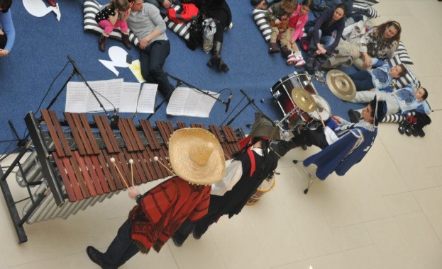 Концерт на възглавници за флейта, арфа и маримба