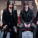 „Motley Crue” тръгват на прощално турне 