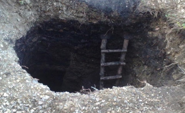 20-годишен затрупан в незаконна мина в Перник 