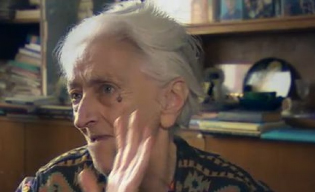 Проф. Константинова за Доган: Колкото е подъл и долен, толкова е умен