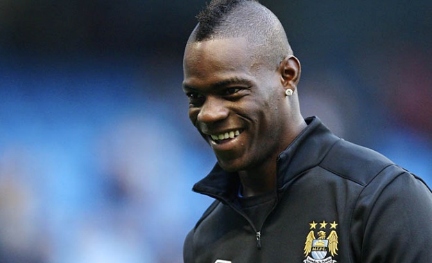 Балотели остава в Милан