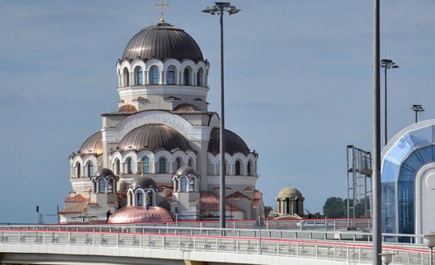 Близо до Сочи осветиха православен храм