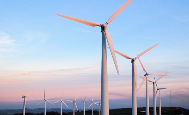 ВЕИ централи ще бъдат спирани без компенсации при риск за мрежата