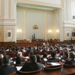 Финалните акорди на политическия сезон