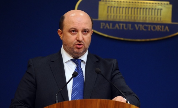 Министърът на финансите на Румъния подаде оставка