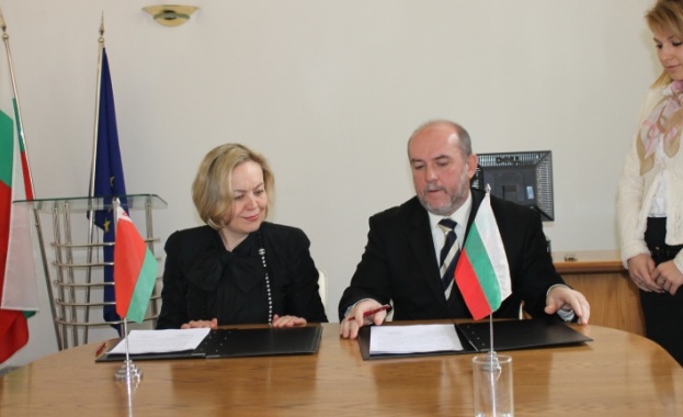 Подписахме протокол за разширяване на икономическото сътрудничество с Беларус