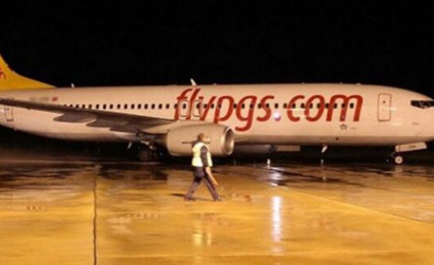 Опит за отвличане на самолет към Сочи 