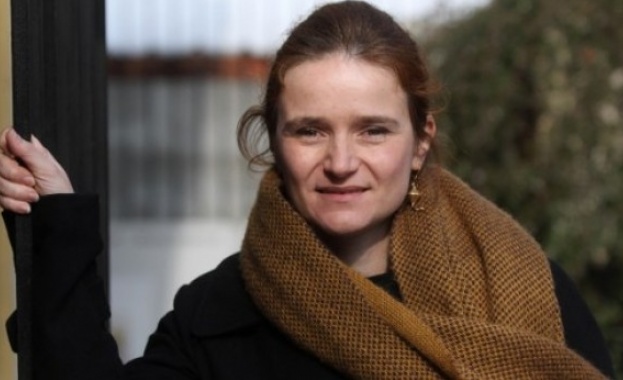 Лаверн: ЕП трябва да заработи в пряка връзка с националните парламенти