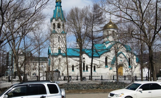 Двама загинаха при стрелба в църква в Южно-Сахалинск