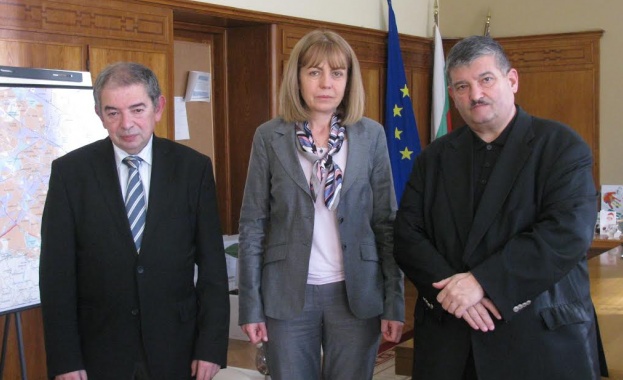 Фандъкова се срещна с ръководители на ОЕБ „Шалом”