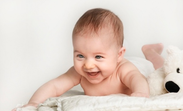 В Сребърна - 1000 лева за новородено и 200 за първолак 