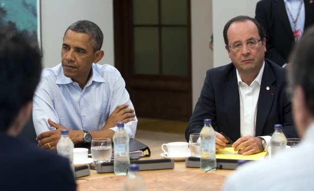 Оланд и Обама обсъждат ситуацията в Украйна 