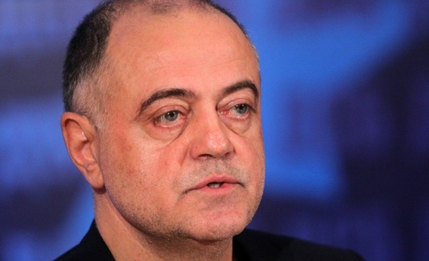Ген. Атанасов: Коалиция между ГЕРБ и РБ е най-разумното за България