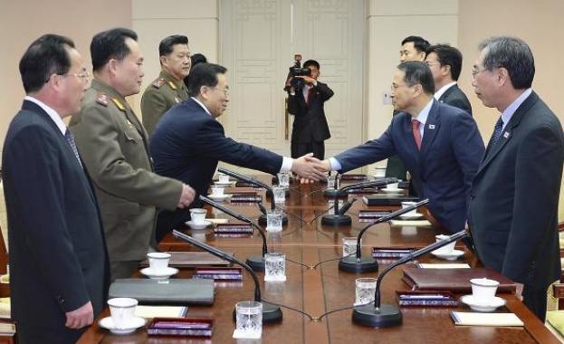 След седем години мълчание Северна и Южна Корея проведоха среща 