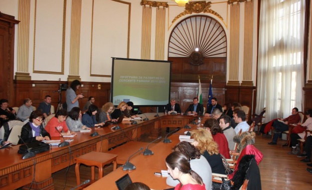 Постигаме конкурентоспособно земеделие чрез новата програма за селските райони