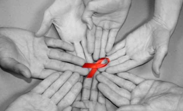 Създадоха антитяло, което атакува 99% от вируса ХИВ
