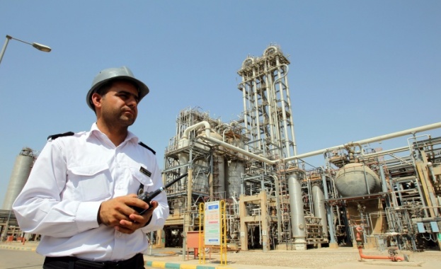 Иран обяви готовността си да доставя нефт в Русия