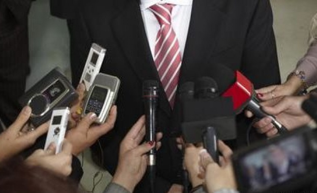 Новите тенденции за развитие на електронните и печатните медии