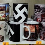 Чаши с лика на Хитлер стъписаха туристи в Банско