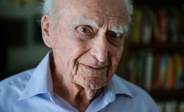 101-годишен американец се кандидатира за конгресмен