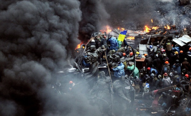 В ЕС подозират, че опозицията стои зад убийствата на Майдана /видео/