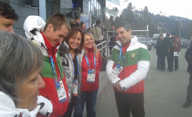 Президентът изгледа старта на биатлонистите