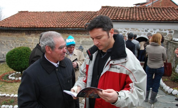 Вигенин представи пред чужди дипломати културно-историческото наследство на Разложкия край