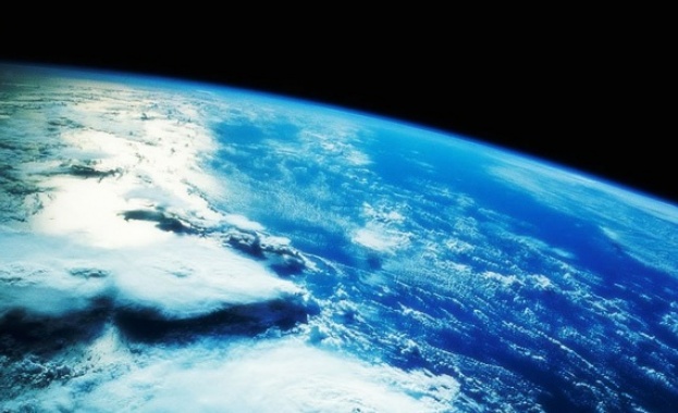 Земята била годна за живот още преди 4.3 млрд. години 