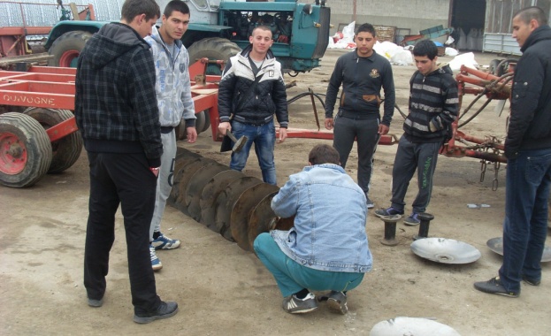 Три точки от трудовото законодателство разделиха КНСБ и БСК
