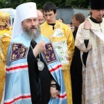 Патриарх Кирил пожела  Божия помощ на митрополит Онуфрий в труден за Църквата период 