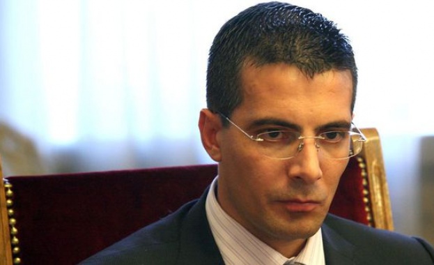 И Светлин Танчев отива в "България без цензура"  