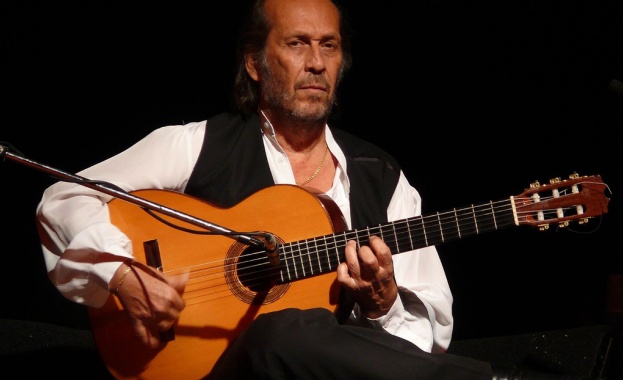 Почина легендарният китарист Пако де Лусия