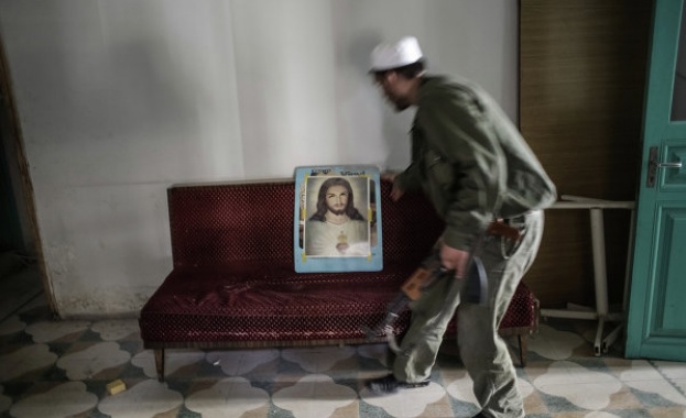 Лавров: Бягството на християните от Близкия Изток придоби масов характер