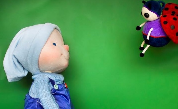 Столичният куклен театър с премиера за бебета