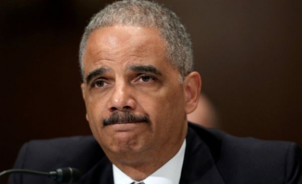 Правосъдният министър на САЩ влезе в болница 