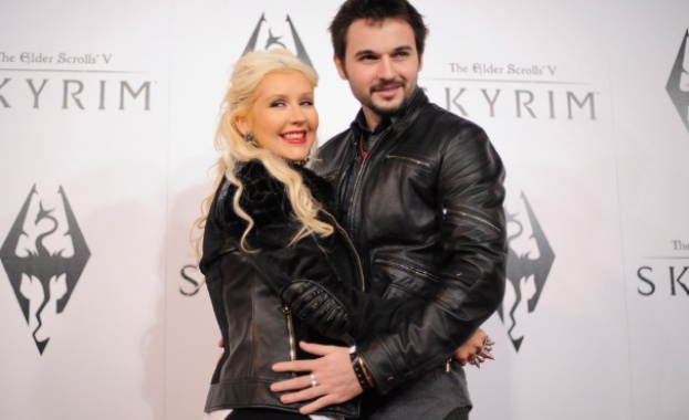 Кристина Агилера и Мат Рътлър вдигат сватба през март?