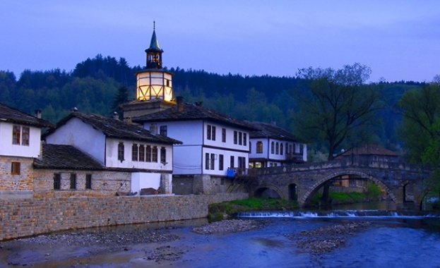 Трявна привлича все повече туристи с новите си атракции