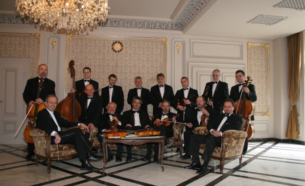 Военният клуб провали концерта на „Софийски солисти"