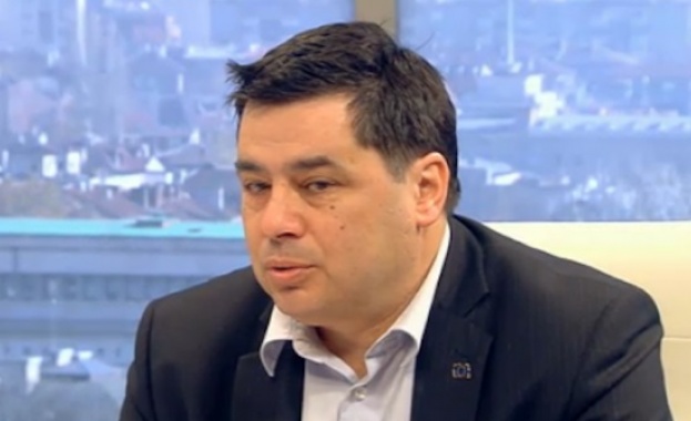 Бивш депутат: Съвременни действащи агенти има във всички власти