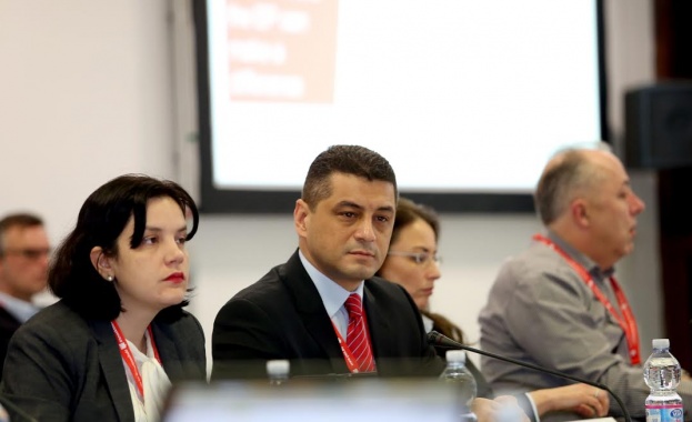 Янков: Икономическата ситуация в Европа доказва необходимостта от промяна на посоката 