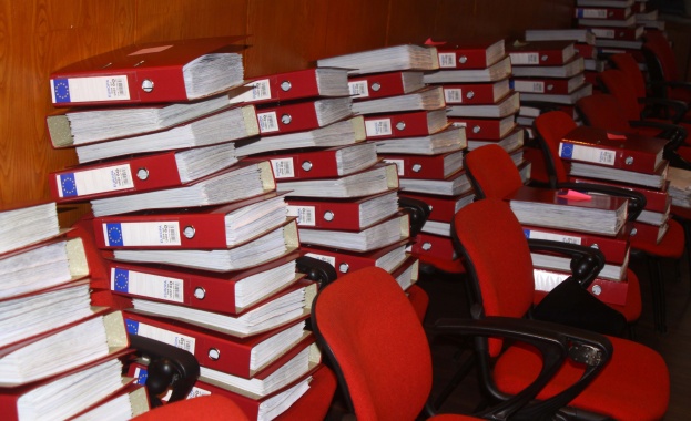 Подписката за "президентския" референдум влиза в НС на 10 март 