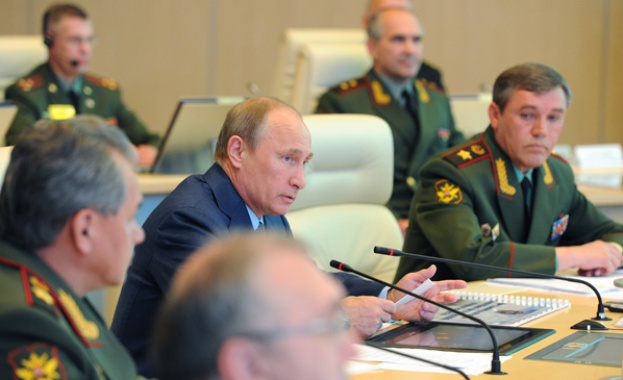 Путин внесе в Съвета на федерациите обръщение за използване на войски на територията на Украйна